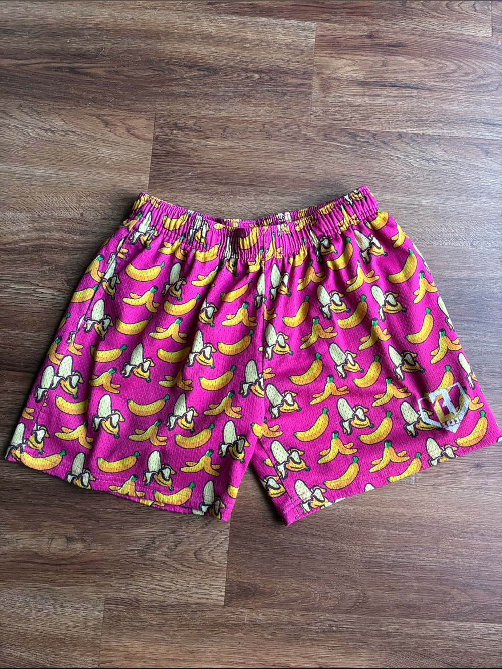 Baseball Lifestyle 101 pink banana shorts, boys, youth large